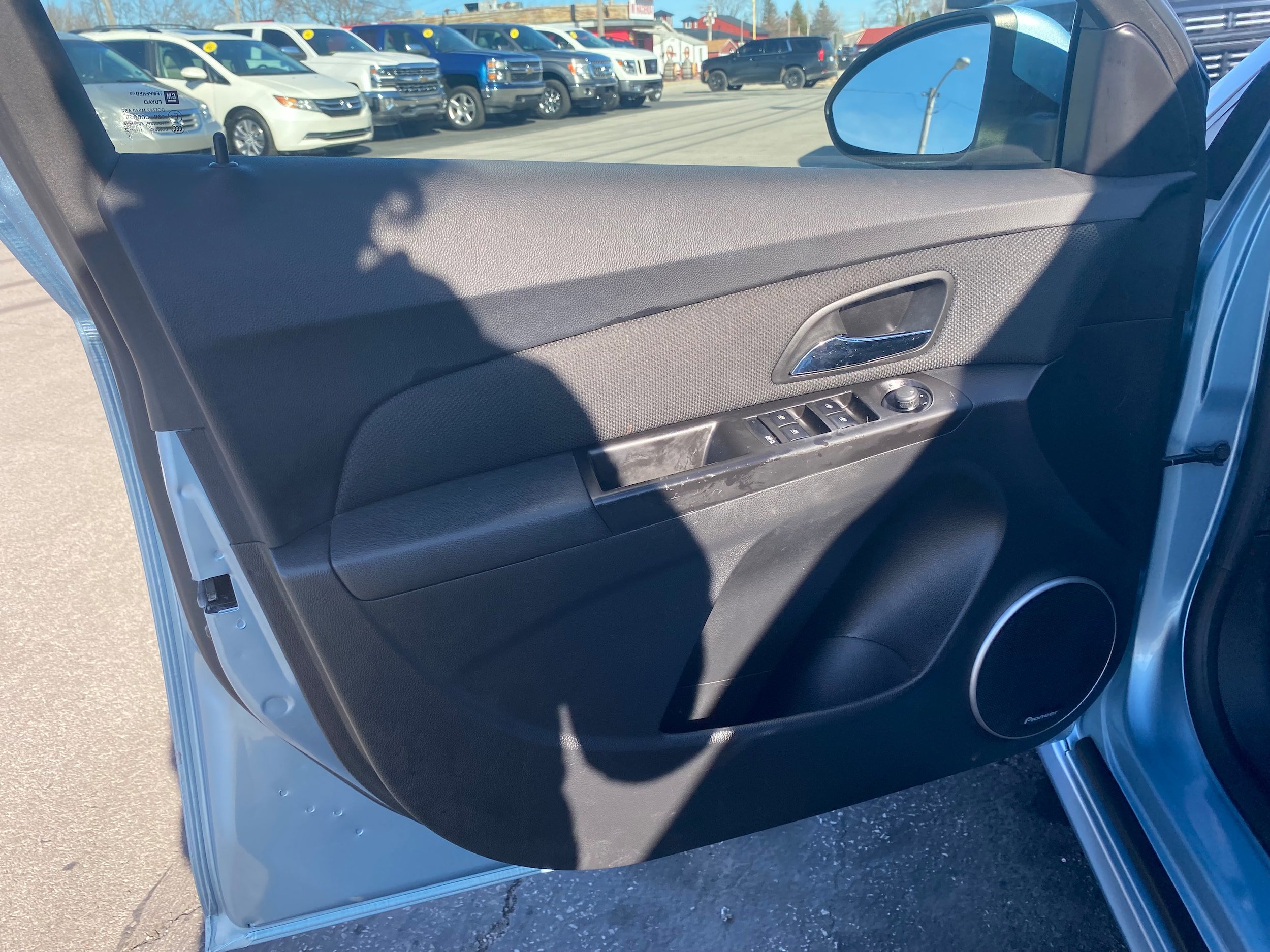 Used 2012 Chevrolet Cruze LT w/ All-Star Edition FWD image 9