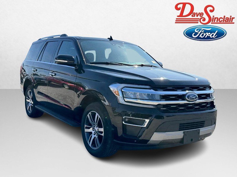 Used 2024 Ford Expedition Limited AWD/4WD image 4