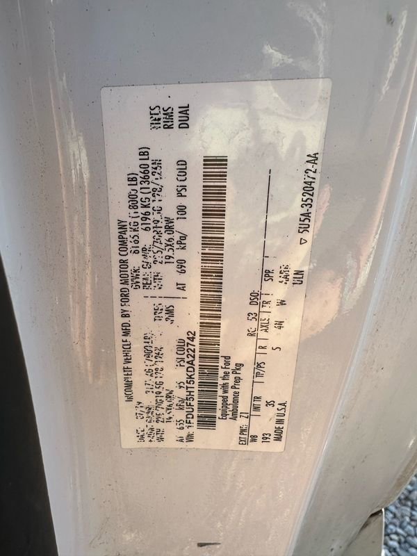 Used 2019 Ford F550 XLT image 34