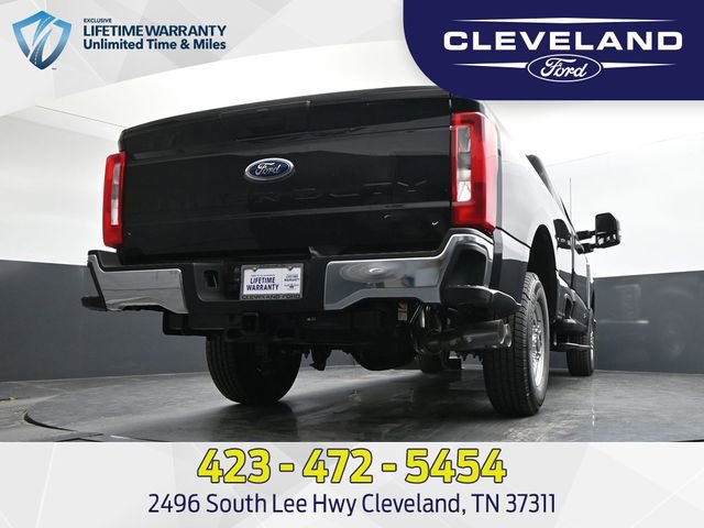 New 2025 Ford F250 XL w/ XL Chrome Package image 32