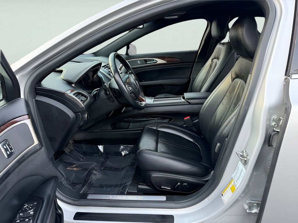 Used 2018 Lincoln MKZ Select w/ Select Plus Package image 18
