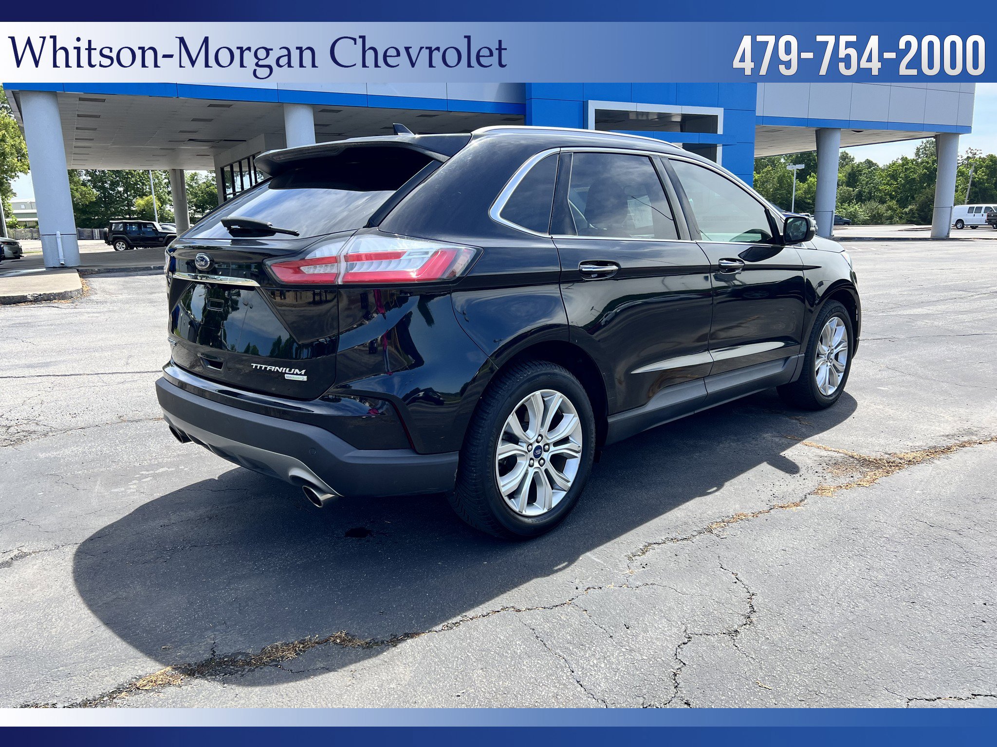 Used 2019 Ford Edge Titanium FWD image 6