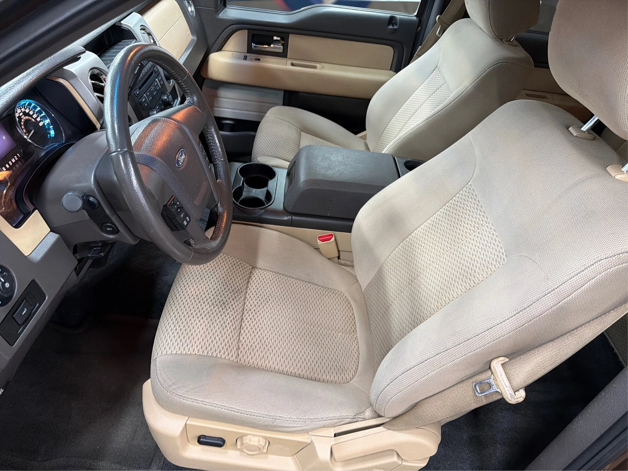 Used 2012 Ford F150 XLT w/ XLT Chrome Pkg RWD image 12