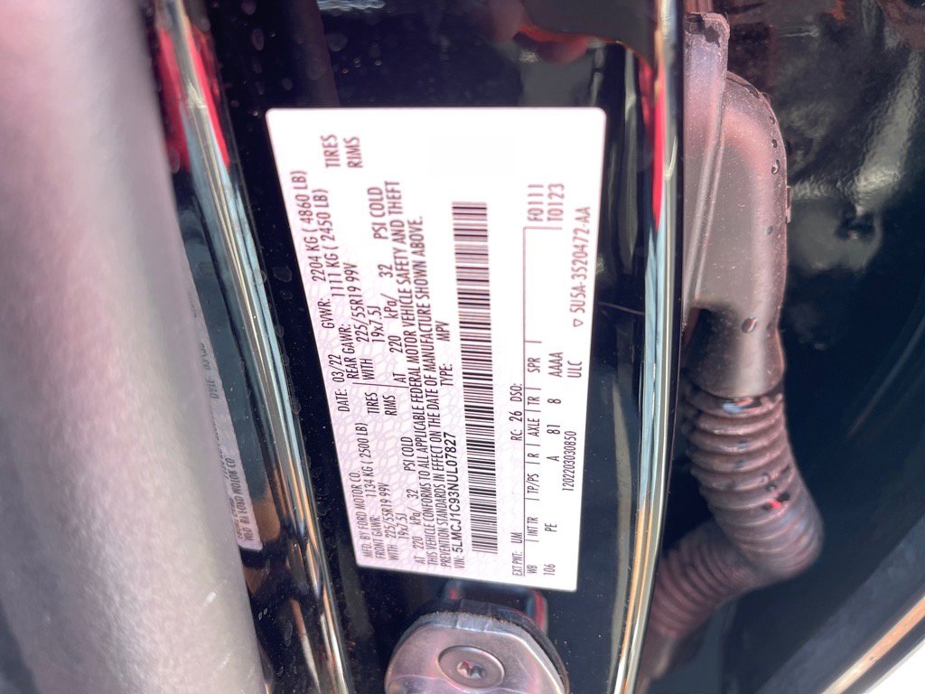 Used 2022 Lincoln Corsair FWD w/ Premium Package image 11