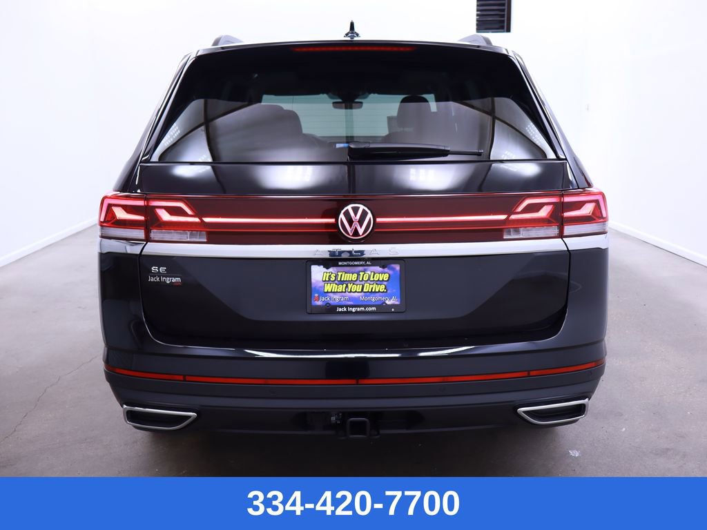 New 2025 Volkswagen Atlas Cross Sport SEL Premium R-Line image 4