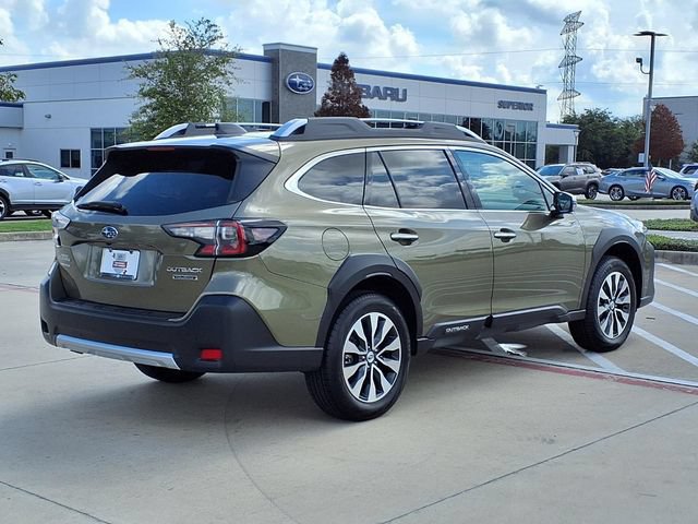 Certified 2025 Subaru Outback Touring AWD/4WD image 4