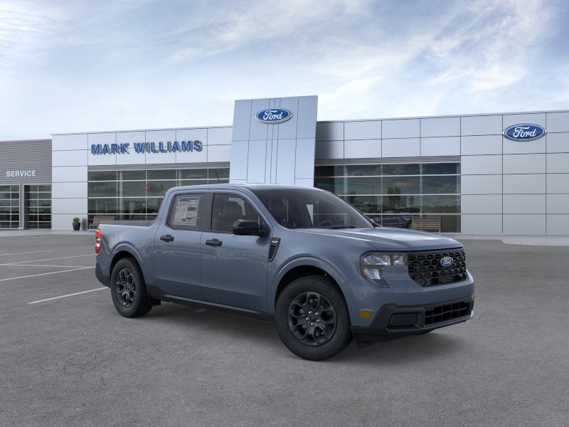 New 2025 Ford Maverick XLT w/ XLT Luxury Package FWD image 7