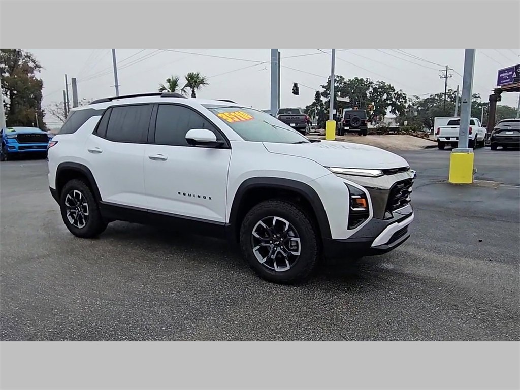 Used 2025 Chevrolet Equinox ACTIV w/ Safety and Technology Package image 37