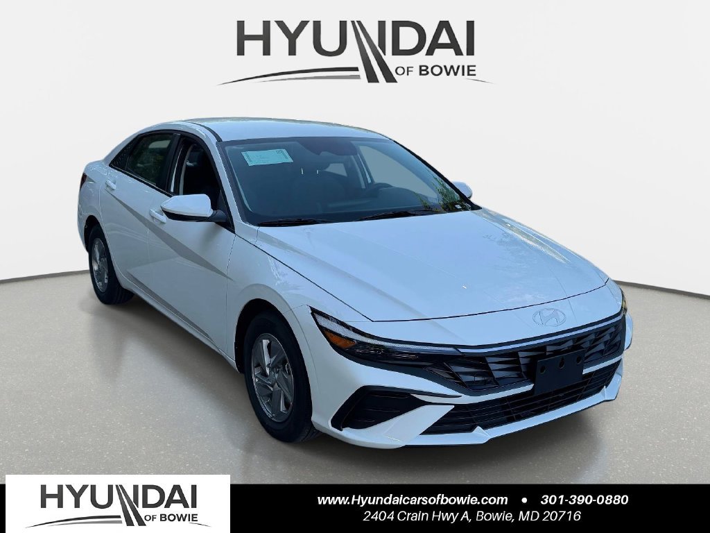 New 2026 Hyundai Elantra SE FWD image 1