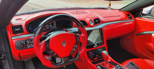 Used 2013 Maserati GranTurismo Sport image 31