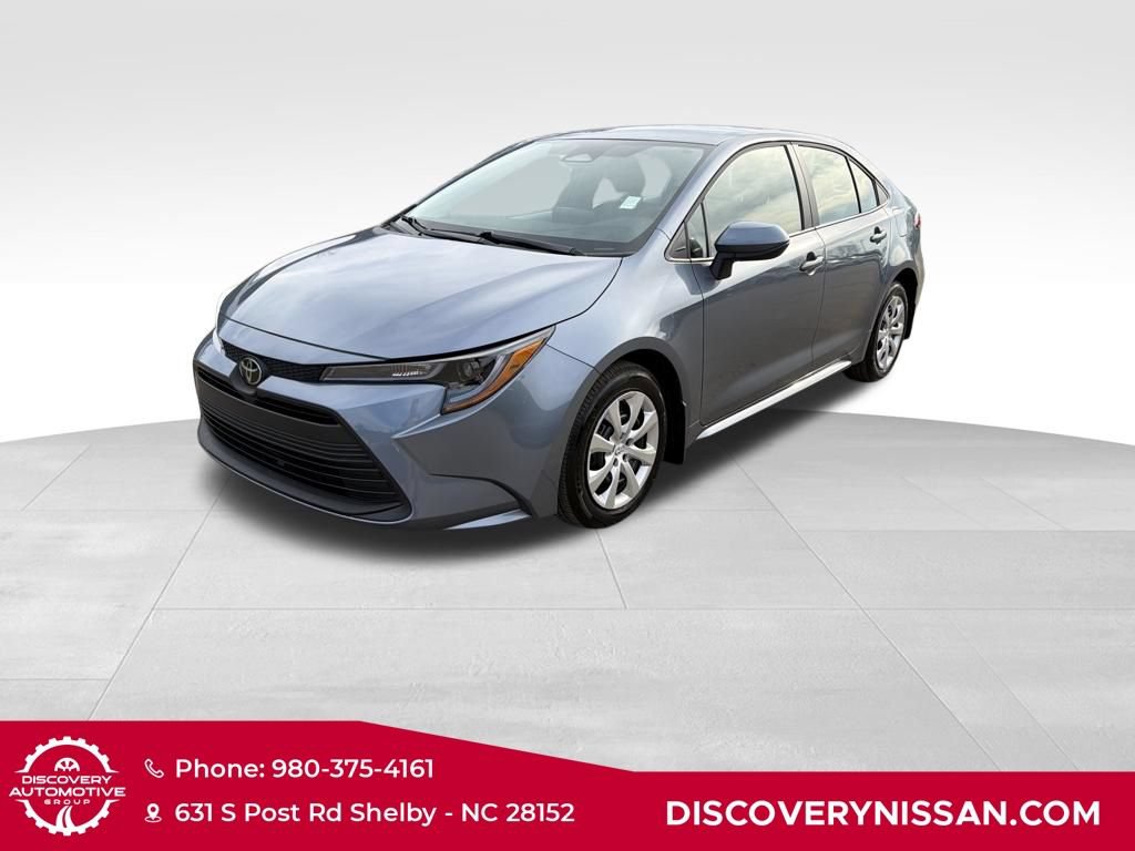 Used 2026 Toyota Corolla LE FWD image 1