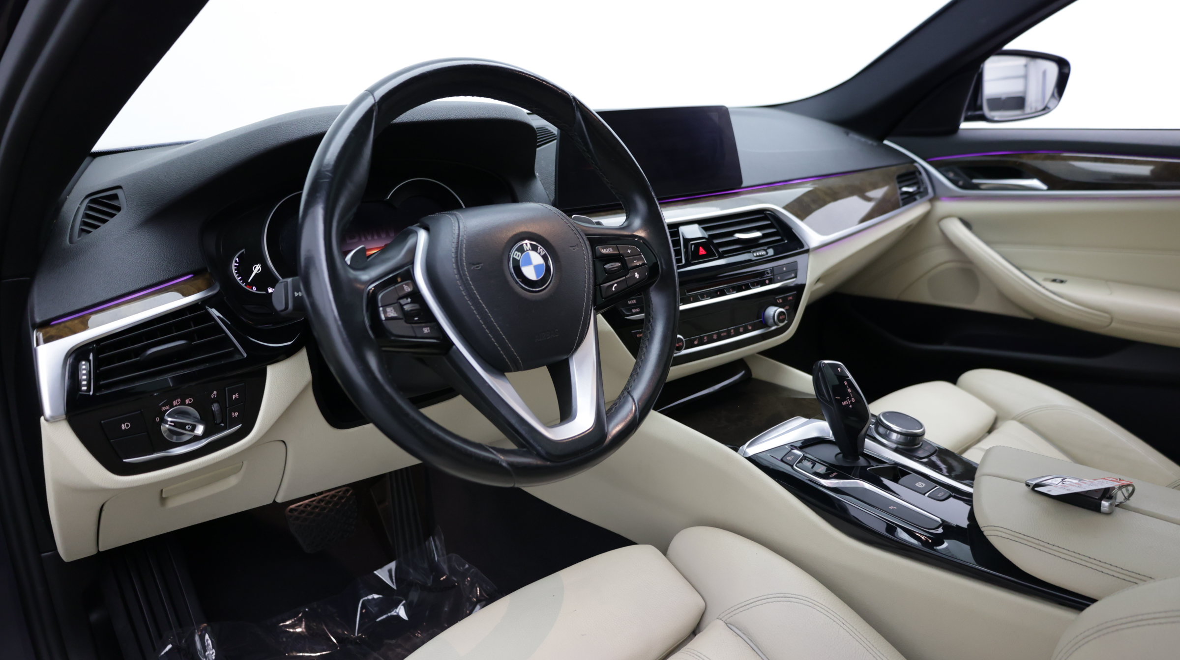 Used 2017 BMW 530i RWD image 12