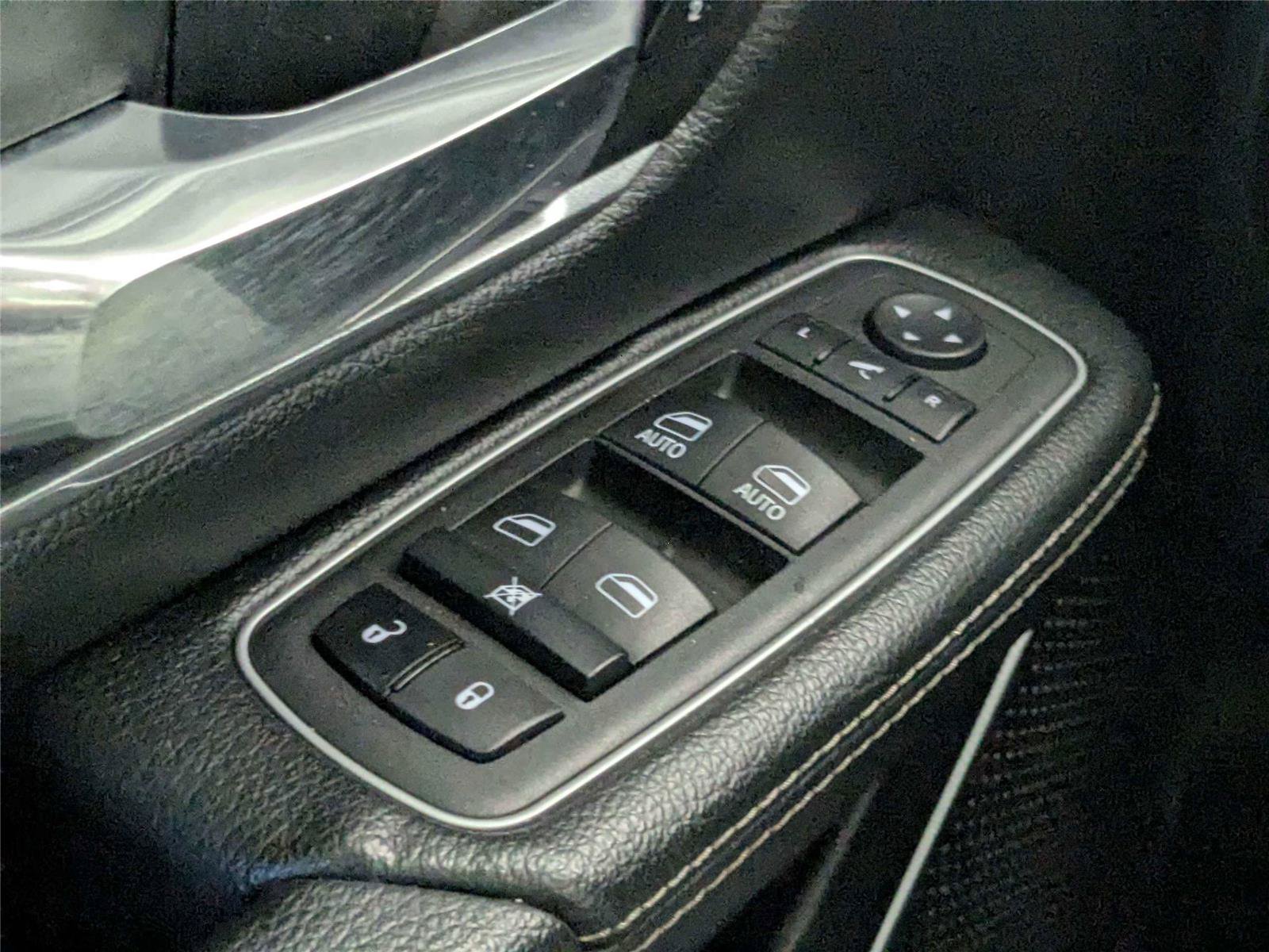 Used 2022 RAM 1500 Laramie RWD image 14