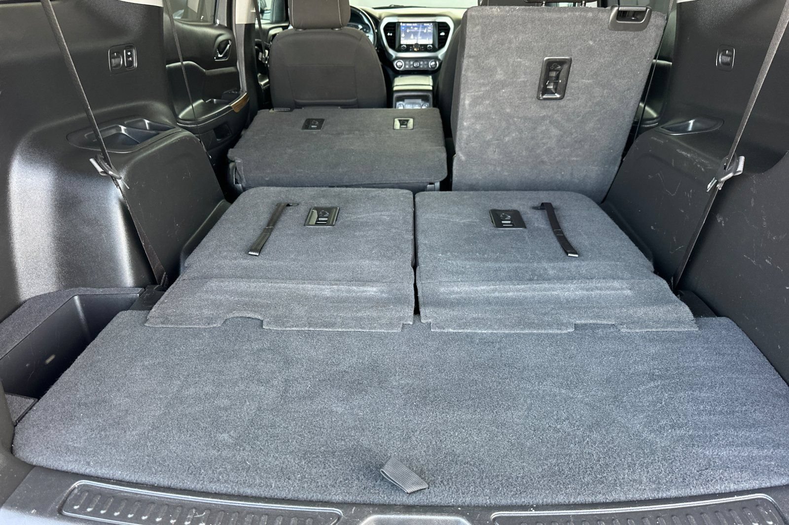 Certified 2020 GMC Acadia SLE FWD image 18