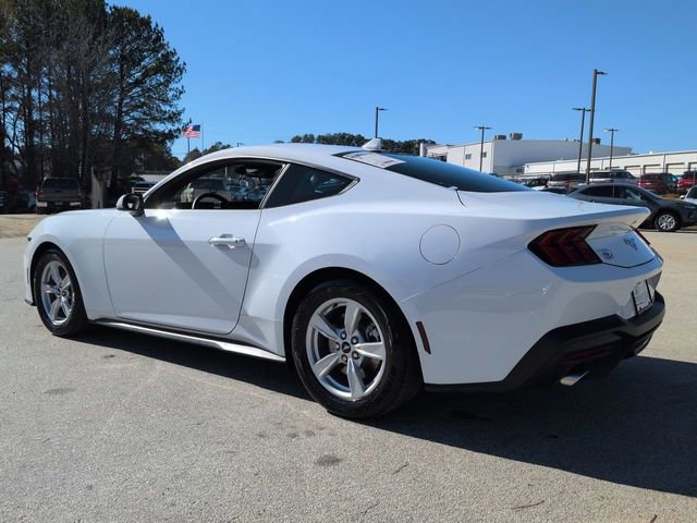 Certified 2024 Ford Mustang Coupe image 6