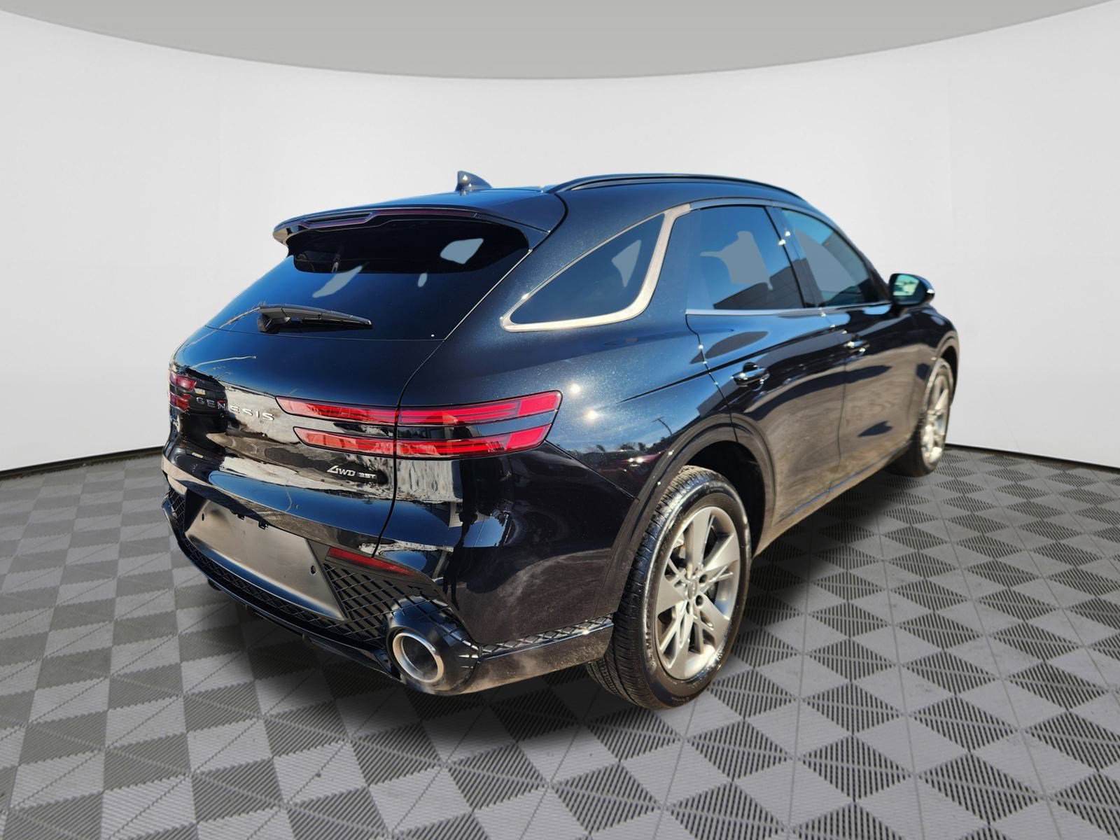 Used 2024 Genesis GV70 3.5T Sport image 4