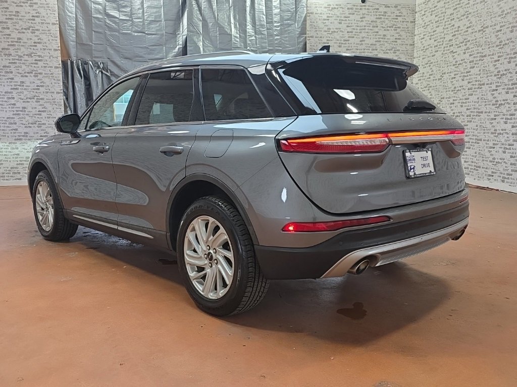 Used 2021 Lincoln Corsair Standard image 7