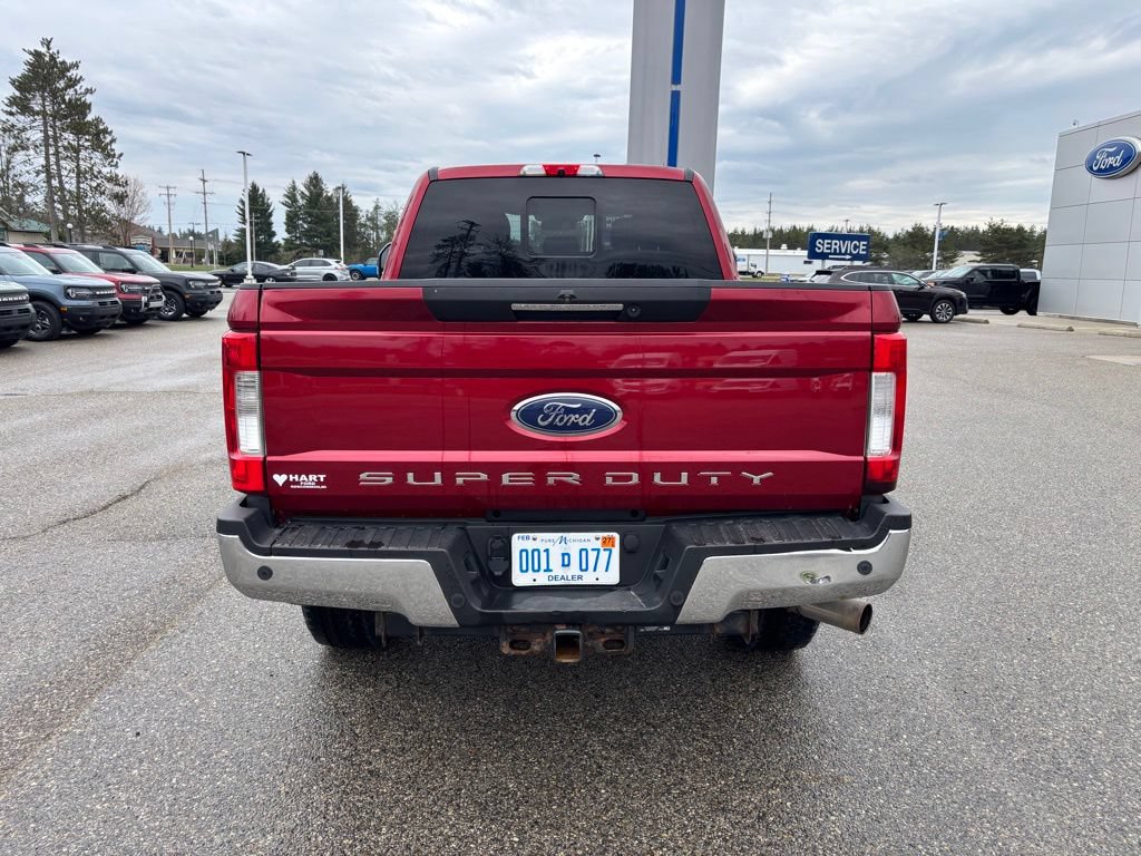 Used 2019 Ford F250 Lariat w/ Lariat Ultimate Package AWD/4WD image 4