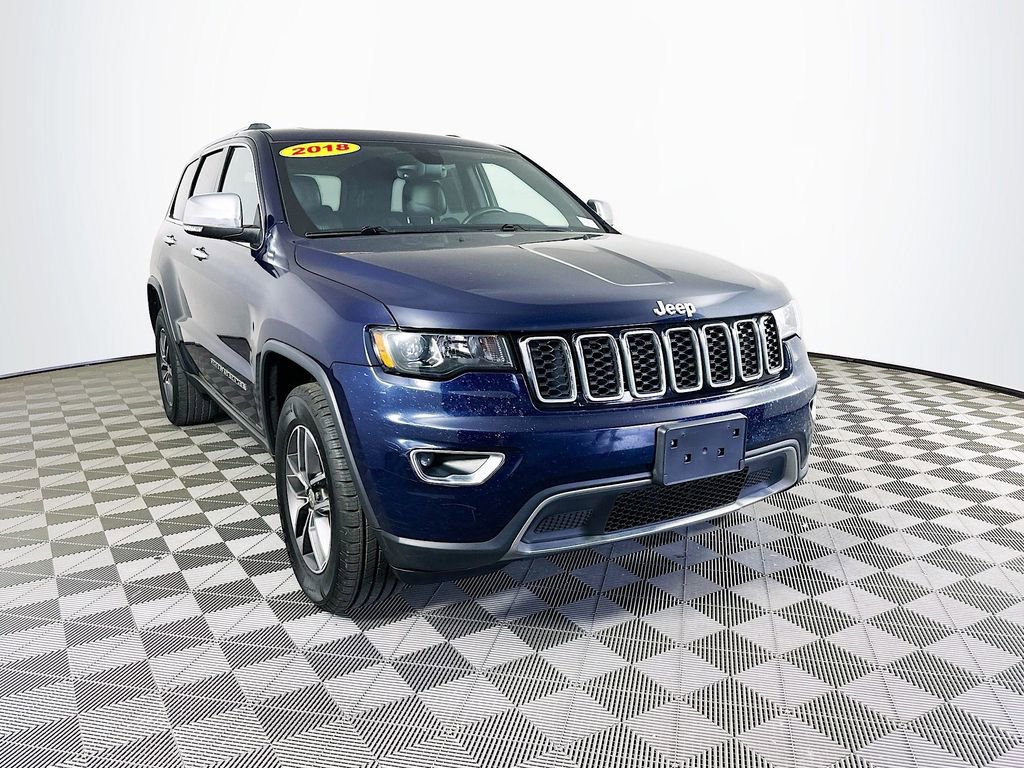 Used 2018 Jeep Grand Cherokee Limited w/ Trailer Tow Group IV AWD/4WD image 3