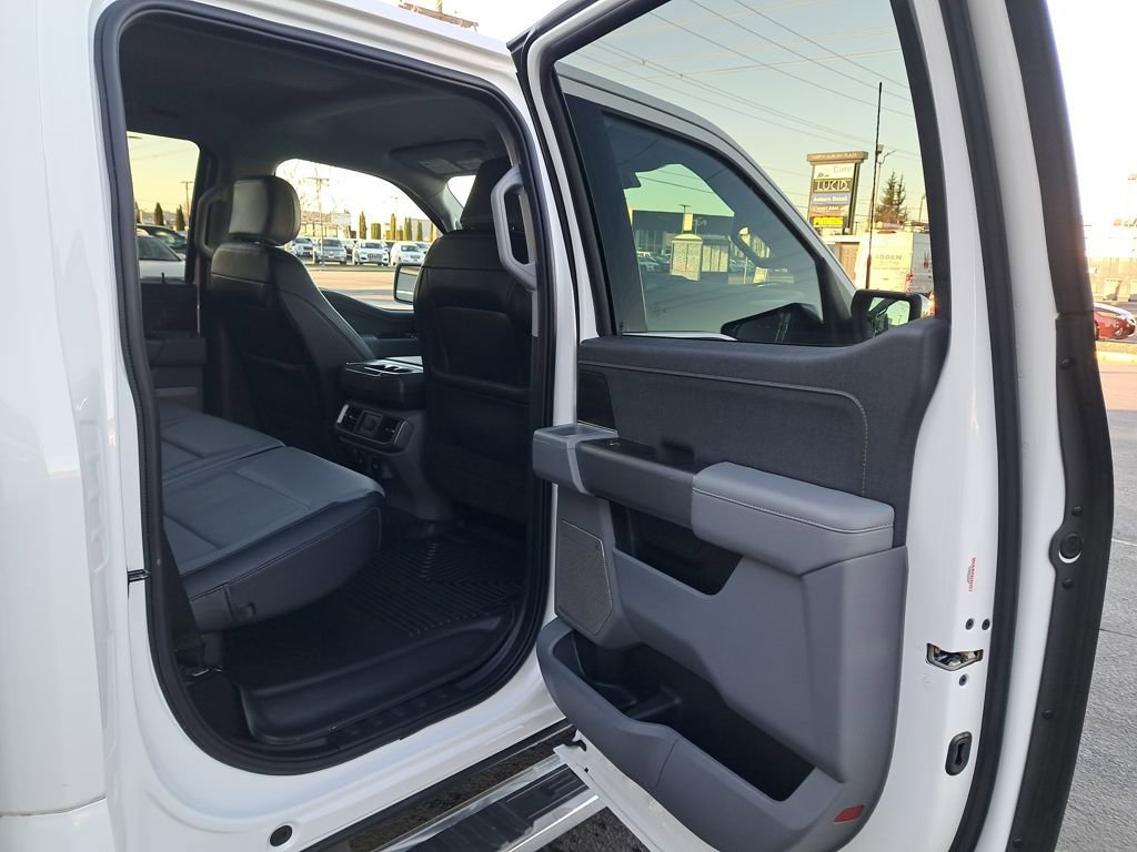 Used 2023 Ford F150 Lariat image 15