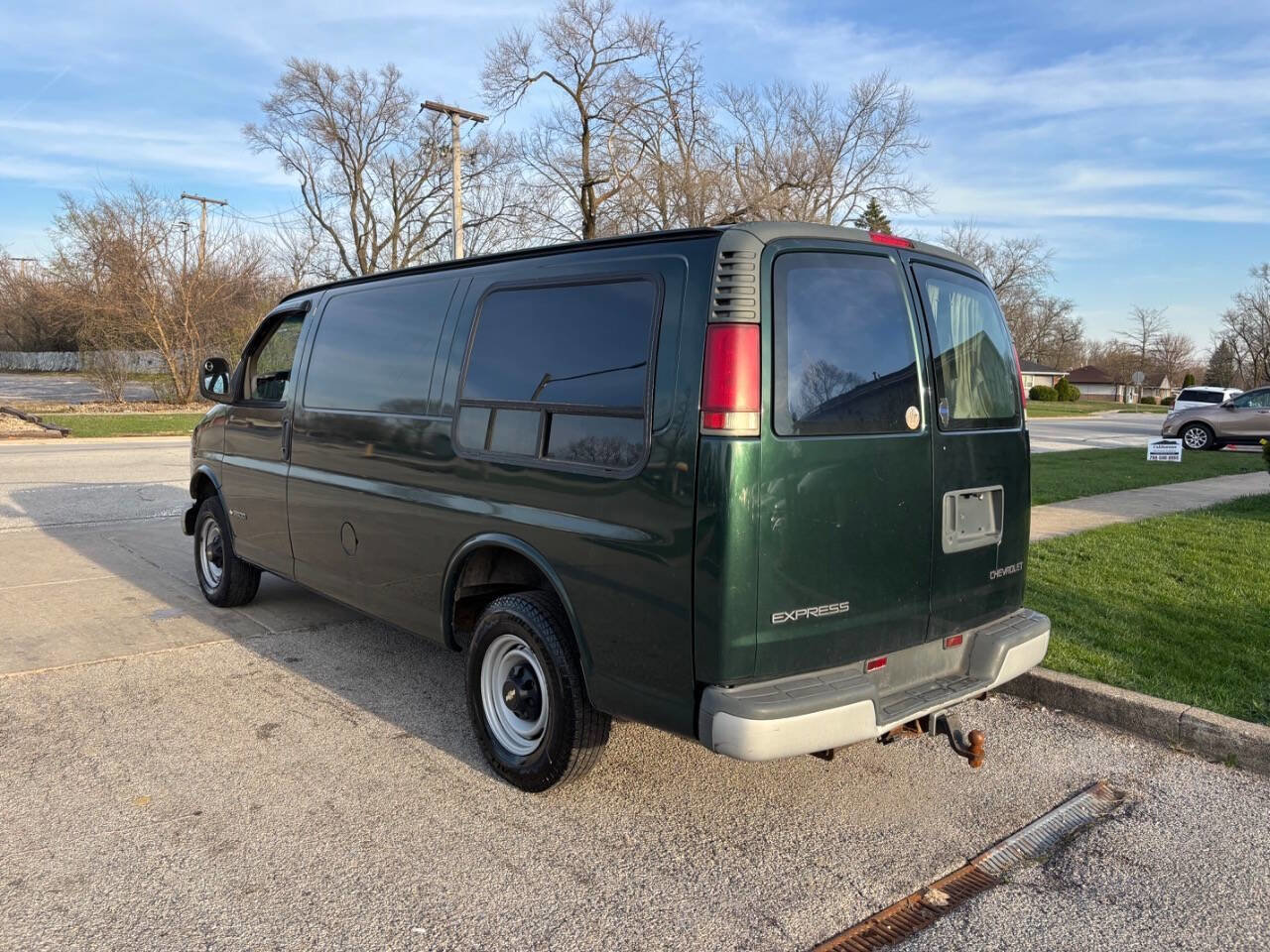 Used 2002 Chevrolet Express 2500 w/ Convenience Pkg 1 image 5