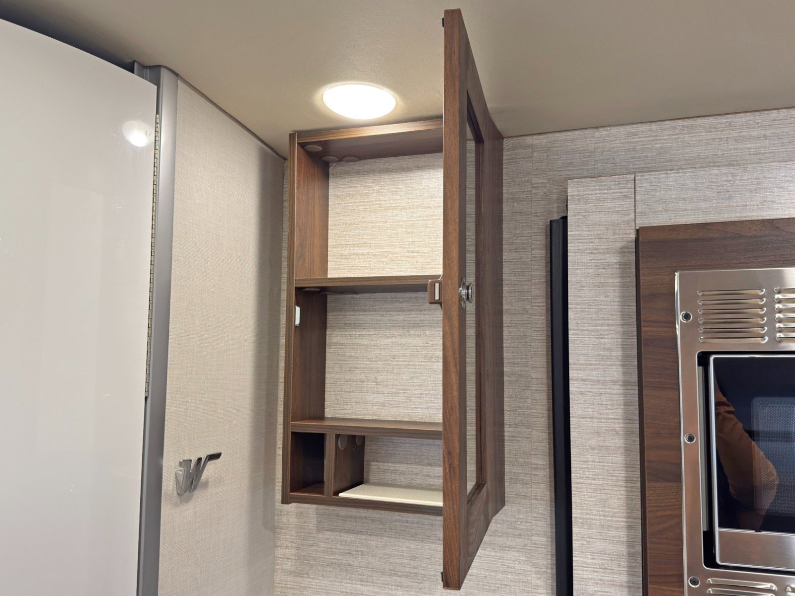 Used 2021 Mercedes-Benz Sprinter 3500 w/ Acoustic Package image 68