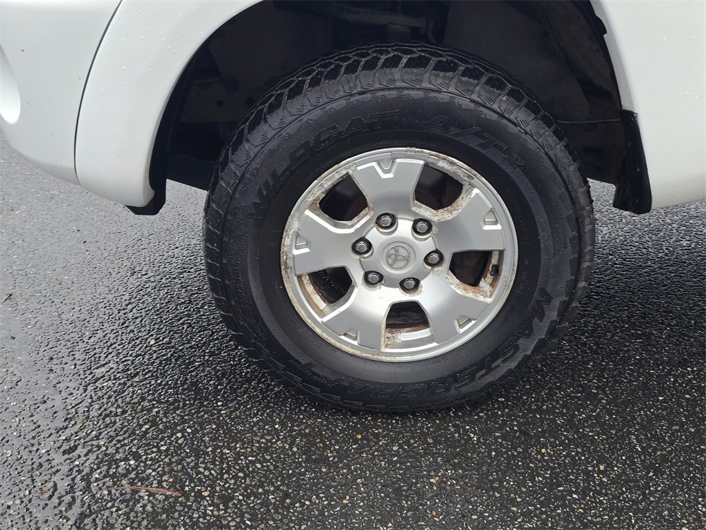 Used 2005 Toyota Tacoma 4x4 Access Cab image 10