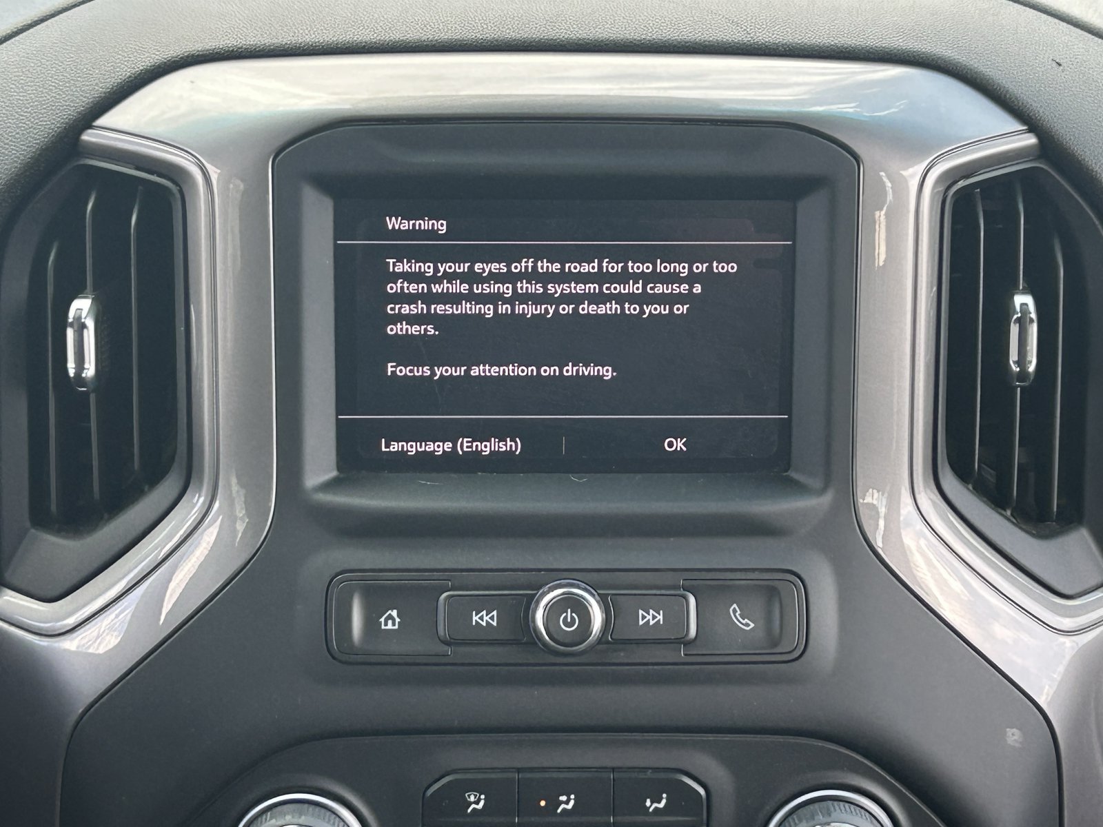 Used 2023 Chevrolet Silverado 1500 Custom RWD image 19