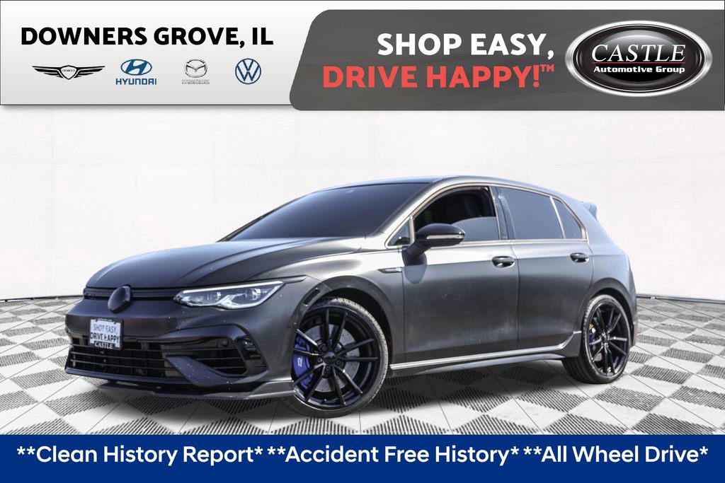 Used 2024 Volkswagen Golf R image 1