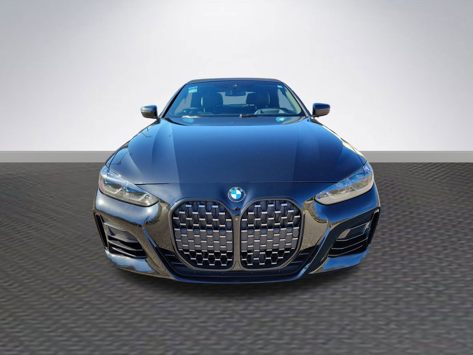 Used 2022 BMW 440i xDrive Convertible w/ Premium Package image 2