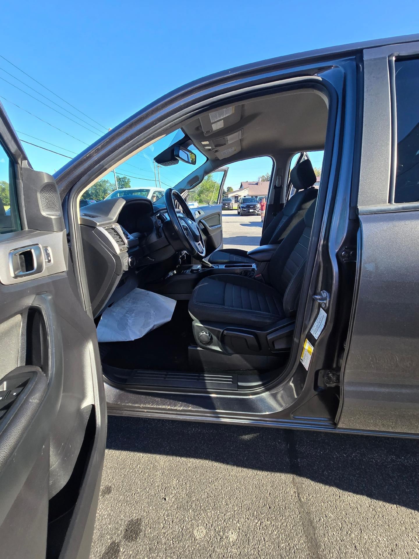 Used 2020 Ford Ranger XLT w/ Equipment Group 301A Mid AWD/4WD image 10