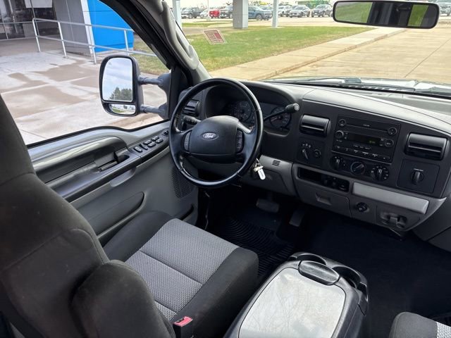 Used 2005 Ford F250 XL image 23