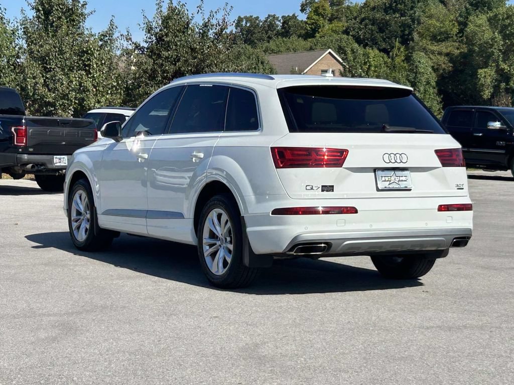Used 2018 Audi Q7 3.0T Premium Plus AWD/4WD image 5
