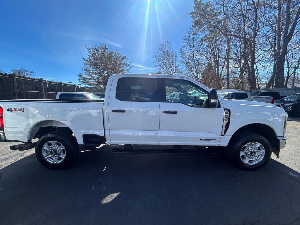 Used 2025 Ford F250 XLT AWD/4WD image 10