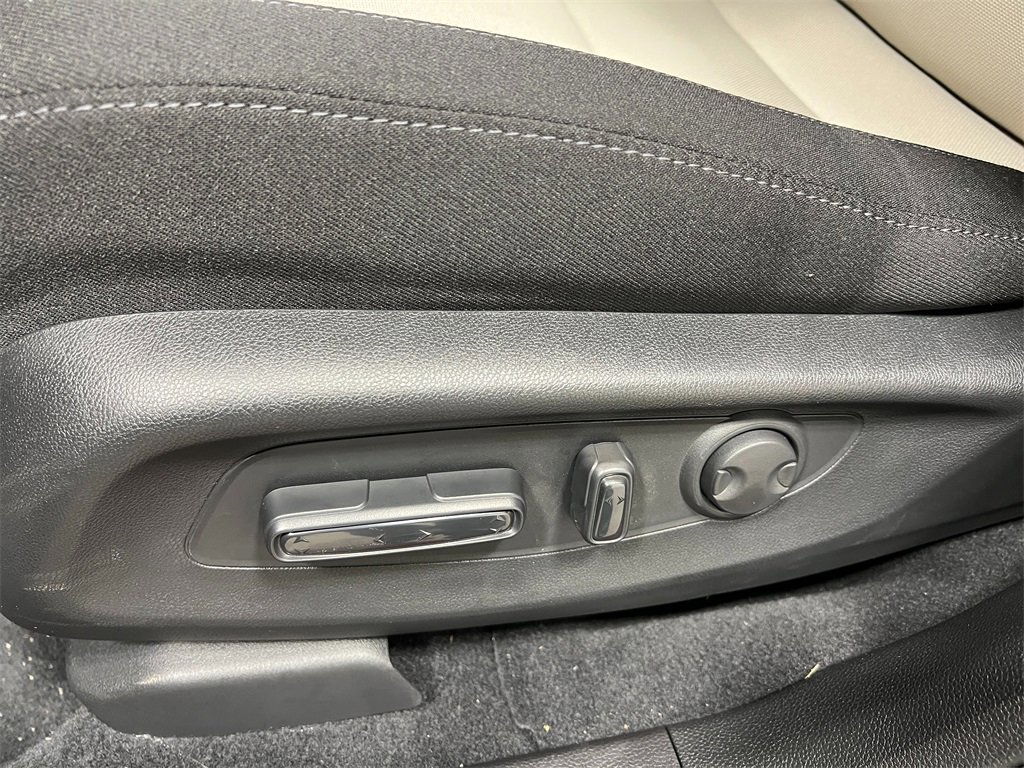 New 2025 Honda CR-V EX image 13