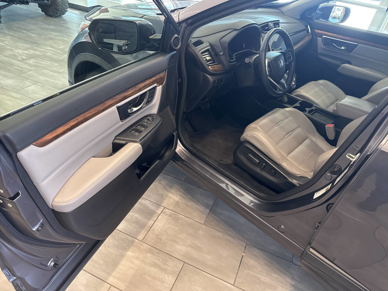 Used 2017 Honda CR-V EX-L image 26