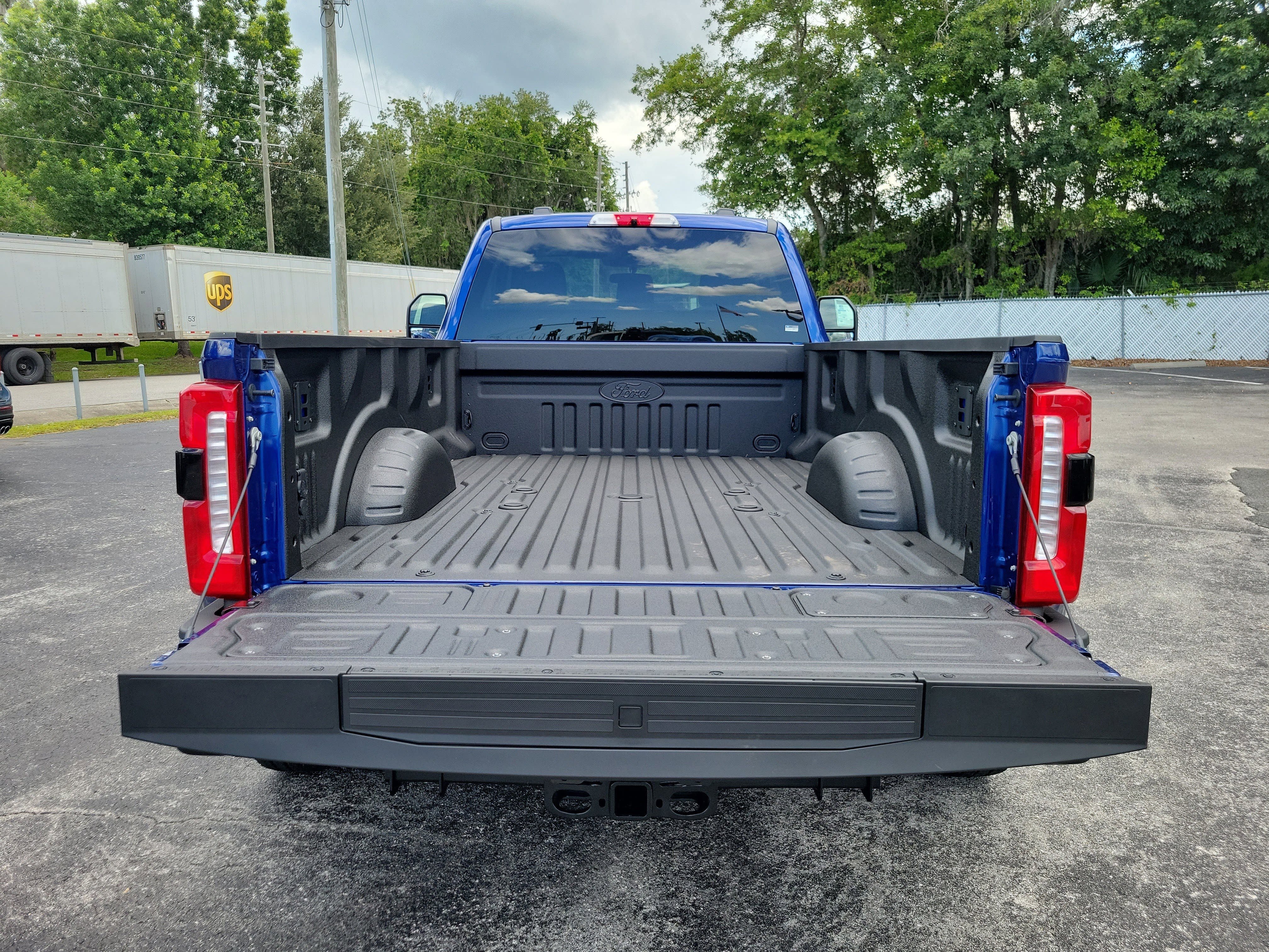 New 2026 Ford F350 XLT w/ 360-Degree Camera Package AWD/4WD image 10