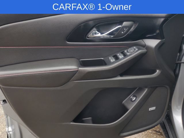 Used 2023 Chevrolet Traverse RS w/ LPO, Floor Liner Package FWD image 8