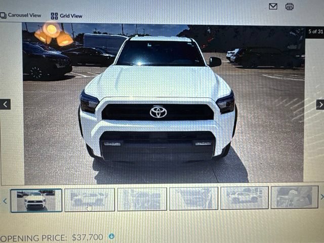 Used 2025 Toyota 4Runner SR5 AWD/4WD image 3
