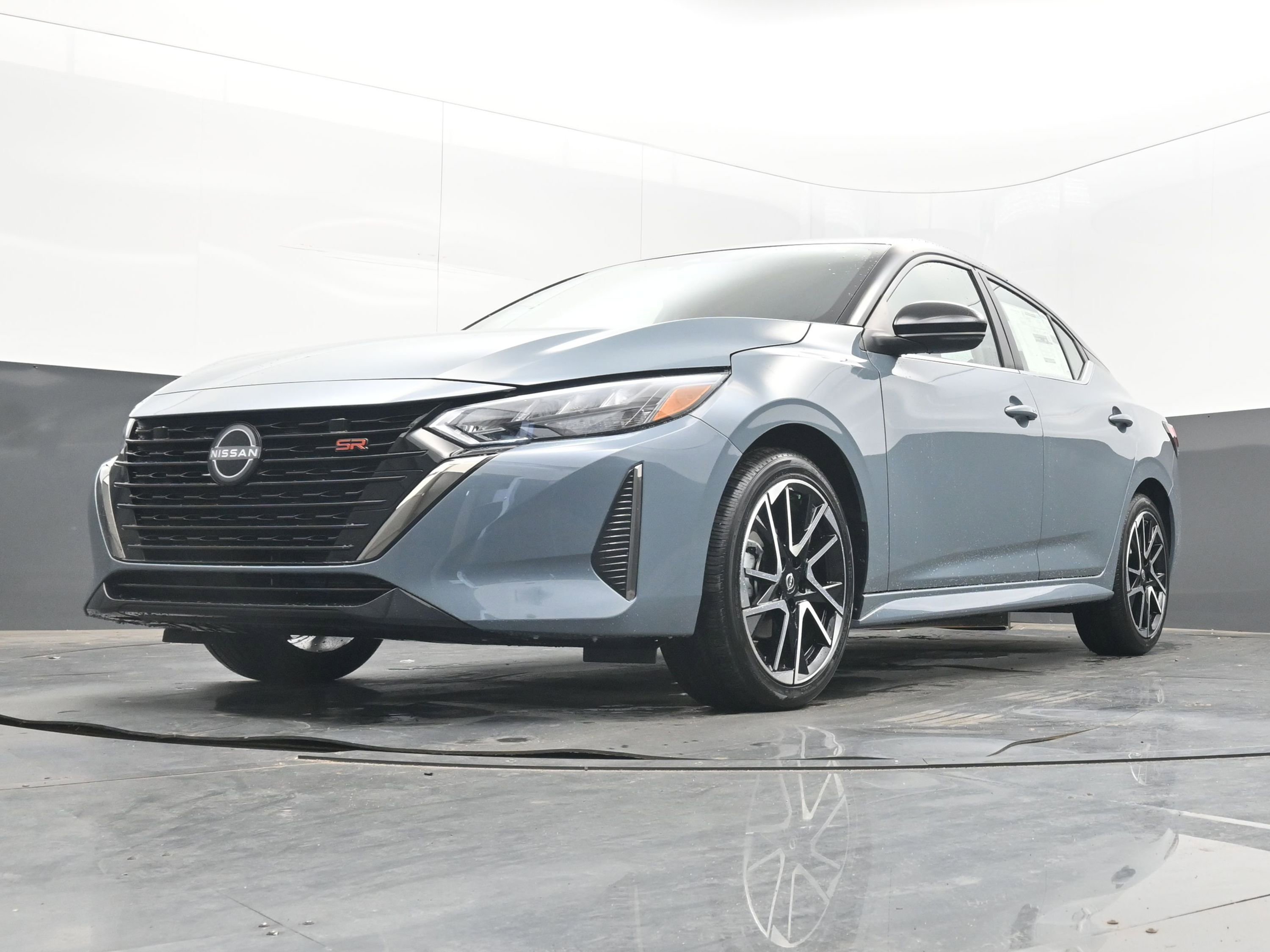 New 2025 Nissan Sentra SR image 24