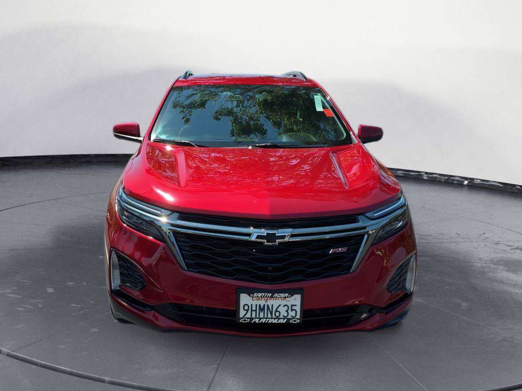 Used 2023 Chevrolet Equinox RS FWD image 2