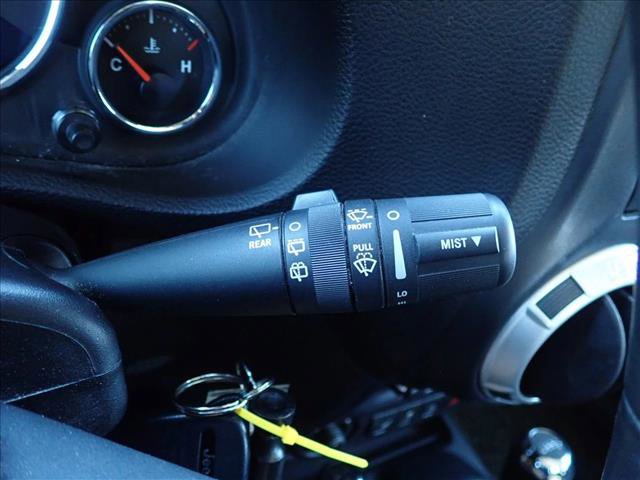 Used 2015 Jeep Wrangler Sahara w/ Connectivity Group AWD/4WD image 21