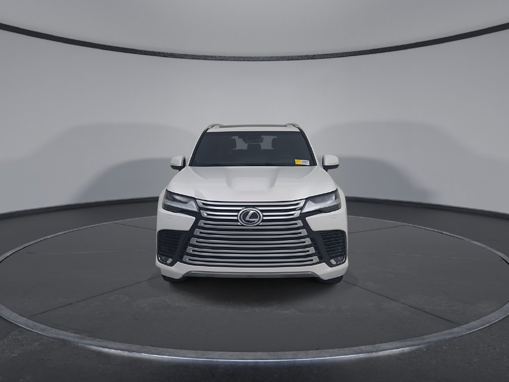 Used 2024 Lexus LX 600 4WD w/ Luxury Package image 5