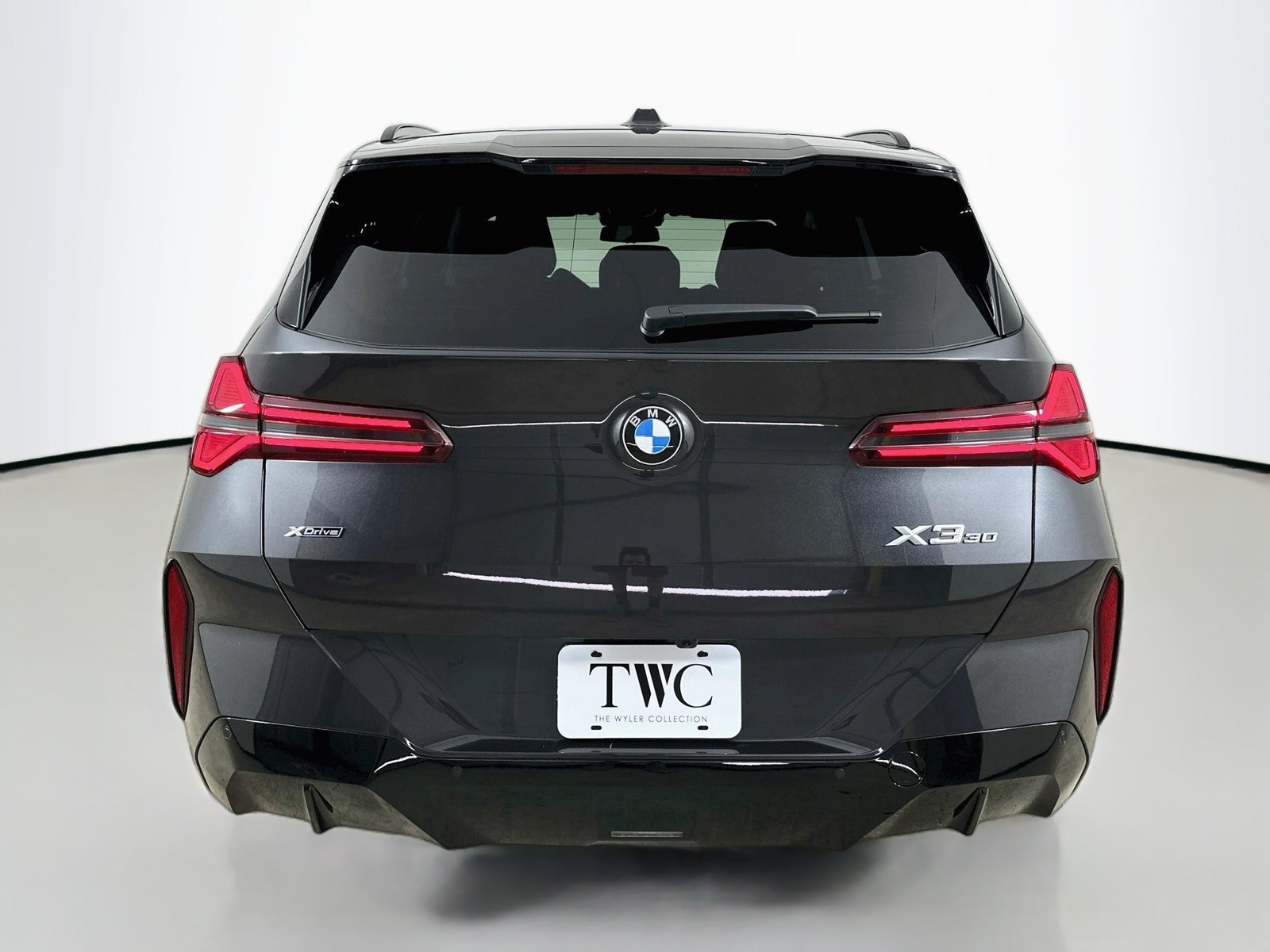 New 2026 BMW X3 xDrive30i w/ Premium Package AWD/4WD image 6