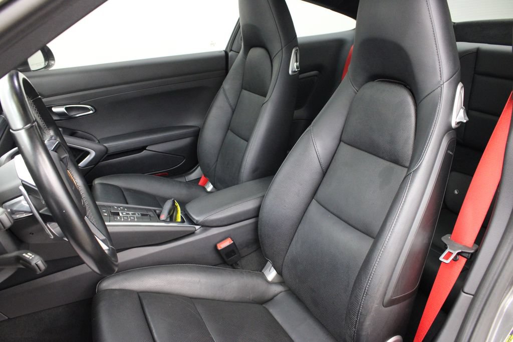 Certified 2018 Porsche 911 Carrera S RWD image 5