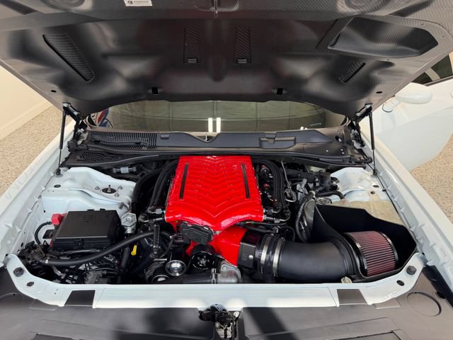 Used 2019 Dodge Challenger SRT Hellcat Redeye RWD image 32