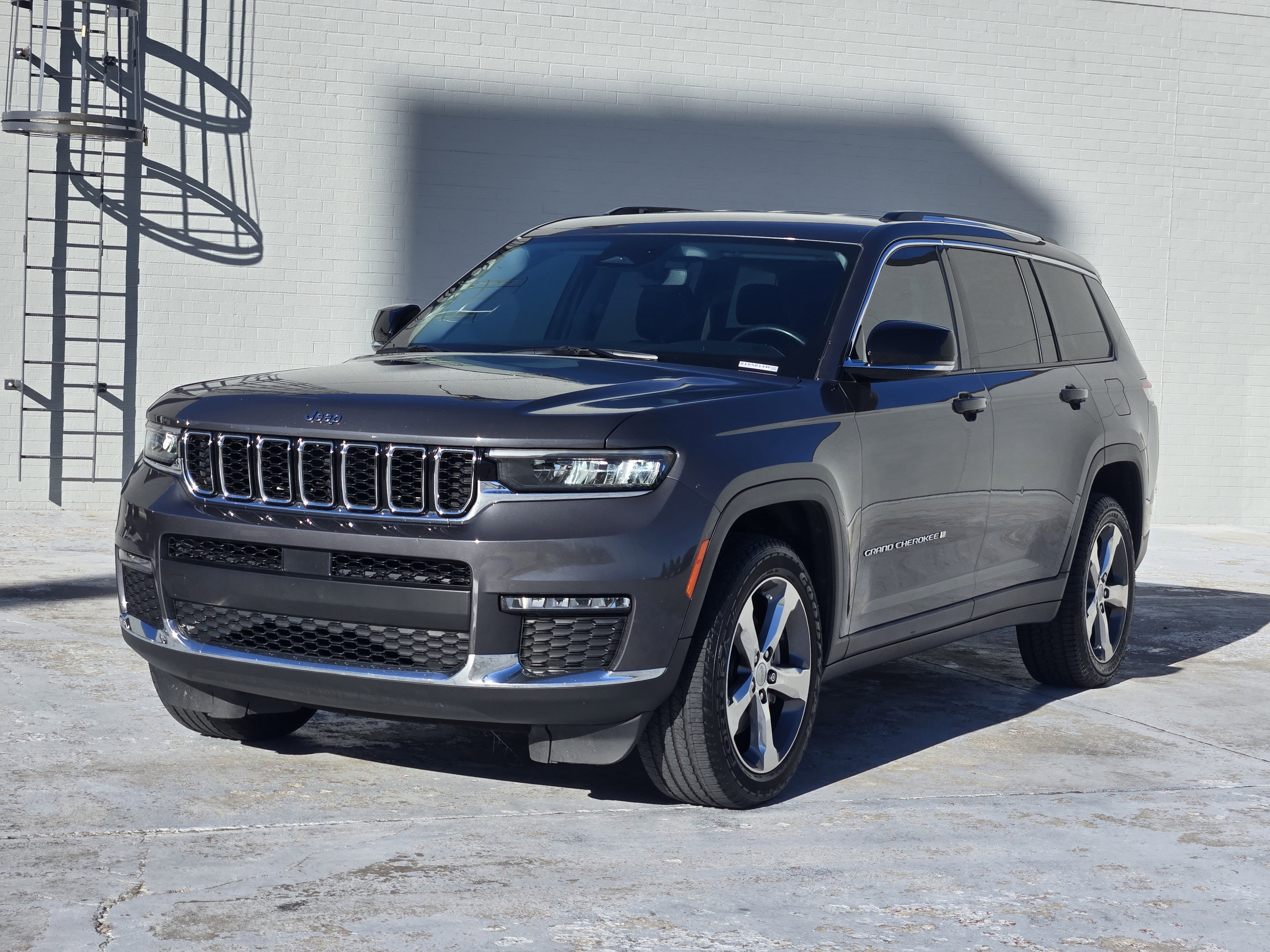 Used 2021 Jeep Grand Cherokee L Limited image 4