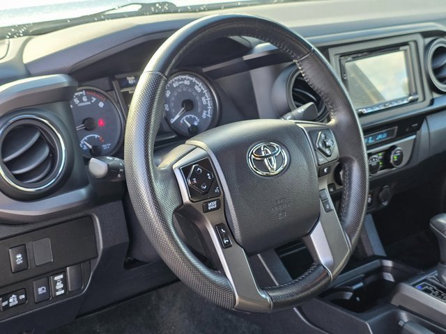 Used 2023 Toyota Tacoma TRD Off-Road image 15