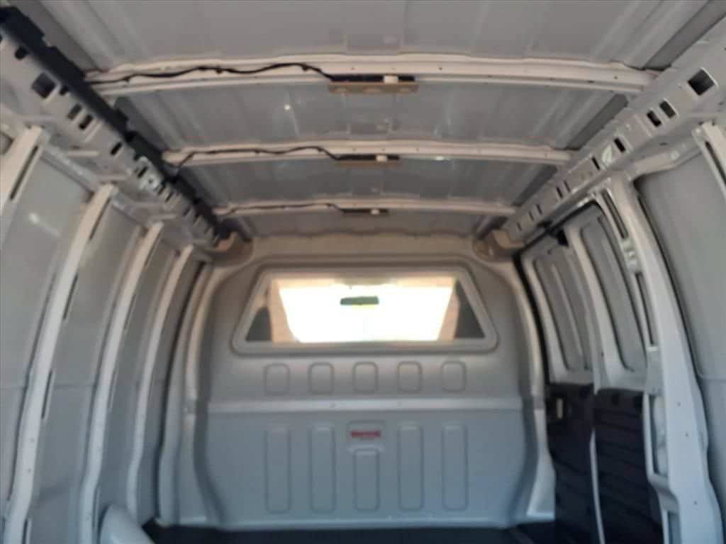 New 2026 Chevrolet Express 2500 w/ Driver Convenience Package RWD image 15