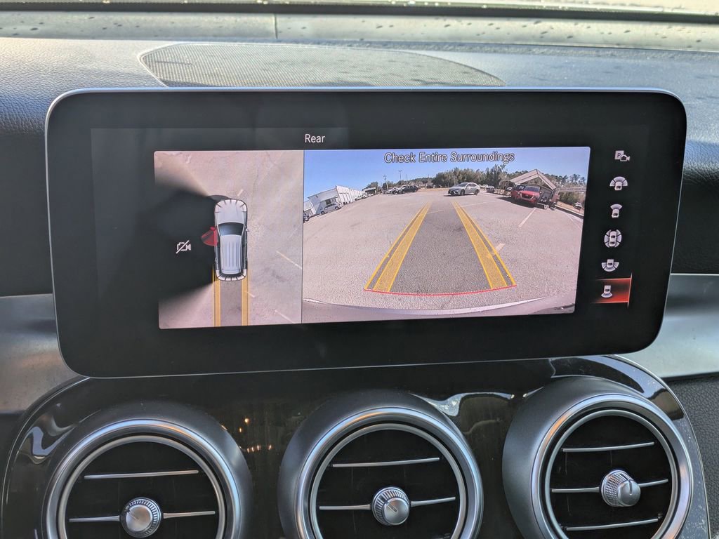 Used 2021 Mercedes-Benz GLC 300 w/ Multimedia Package image 23